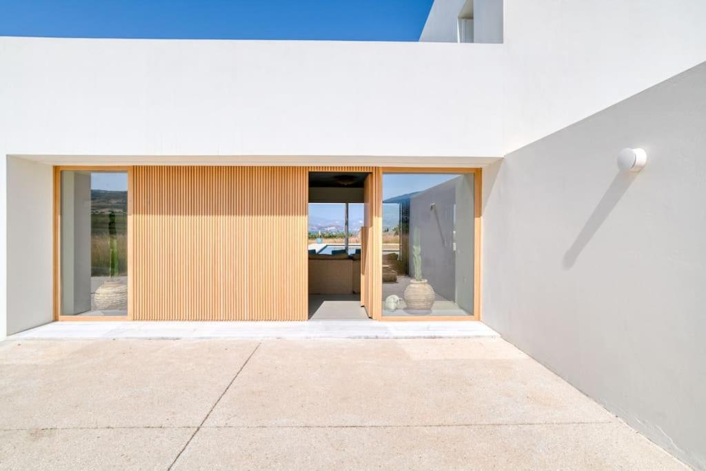 Villa Lampsi - Spacious & Modern Isterni  Exteriér fotografie